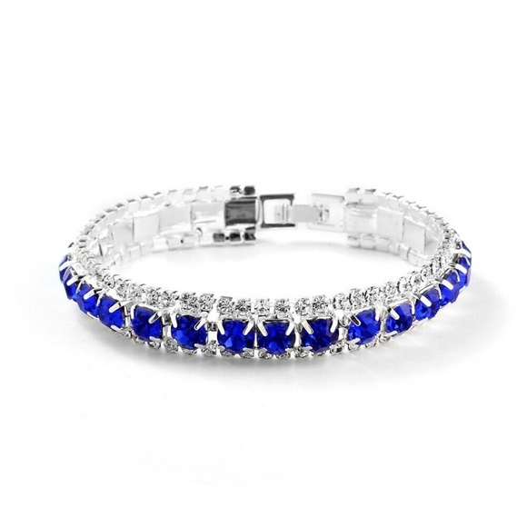 Jewelry - Blue Rhinestone Crystal Open Bracelet
